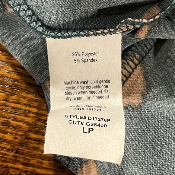 Kaileigh Green and Tan Long Sleeve fake wrap Dress size large - Picture 11 of 13